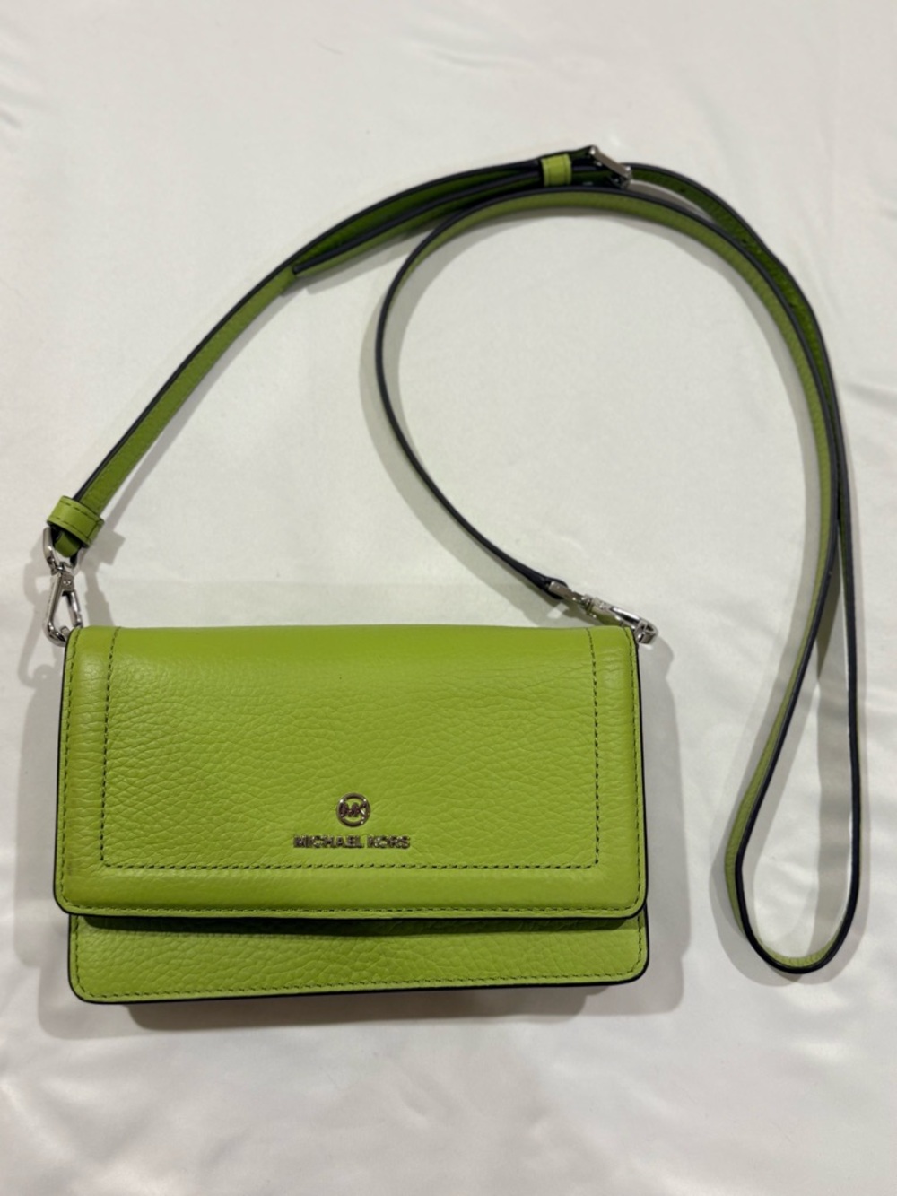Michael Kors Lime Green Pebbled Leather Wallet - Picture 12 of 15